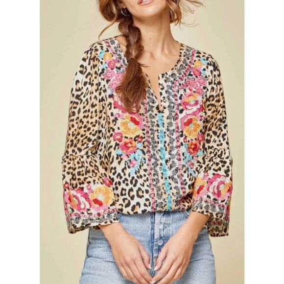 Savanna Jane Leopard Print Floral Embroidered V-Neck Bell Sleeve Tunic Size M - Picture 1 of 11